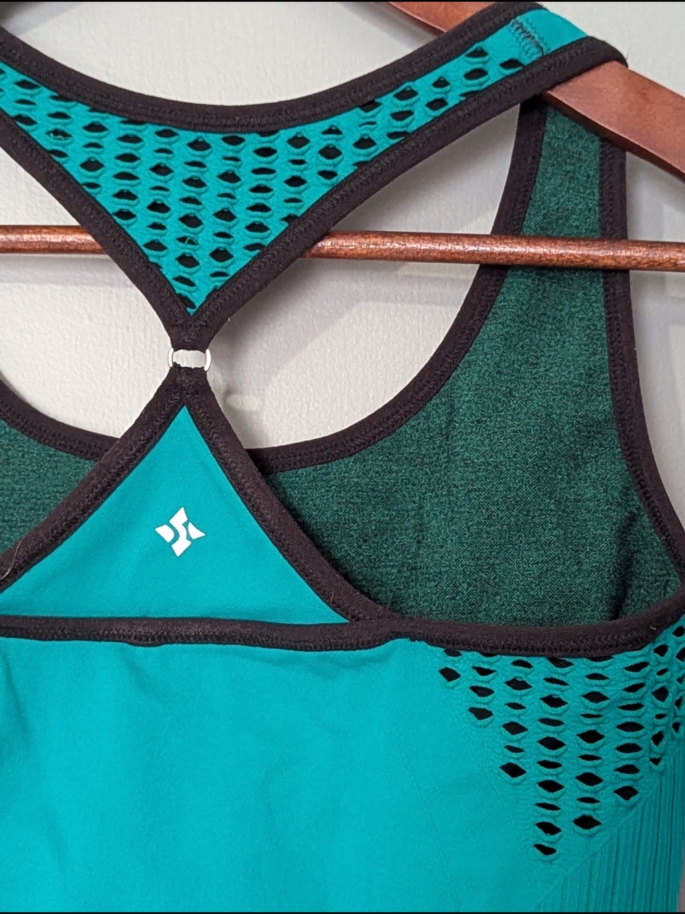 NUX‎ For Ahnu Yogasport Teal Athletic Tank Racerback Built-in Bra - Picture 5 of 8